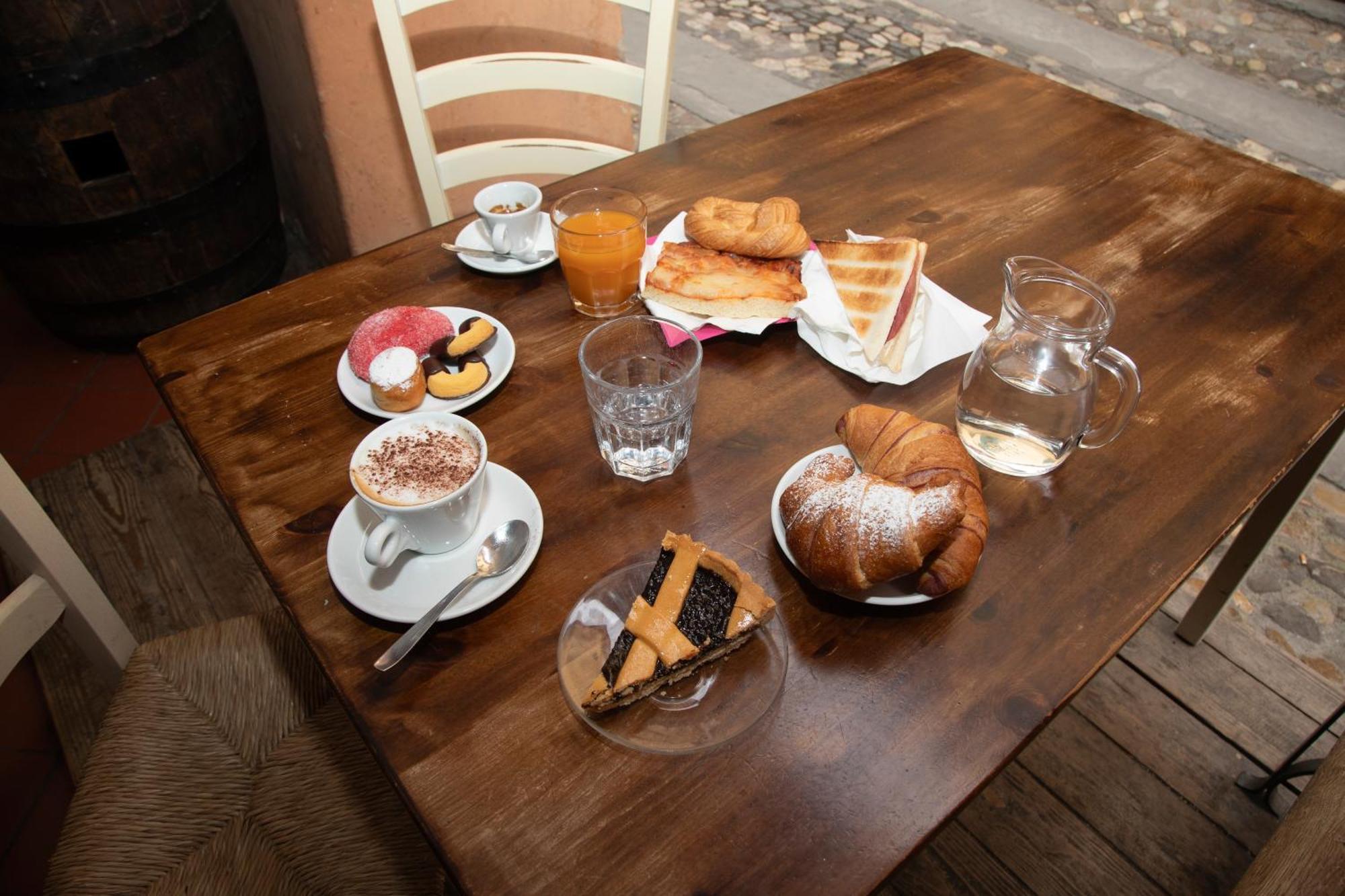 Locanda Dolcevita Dozza Exterior photo